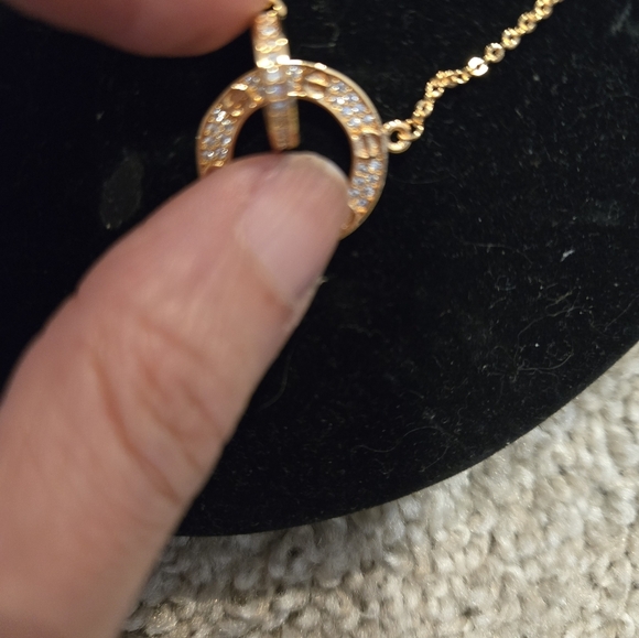 Dubai 21kgp Gorgeous Earings - Picture 8 of 9